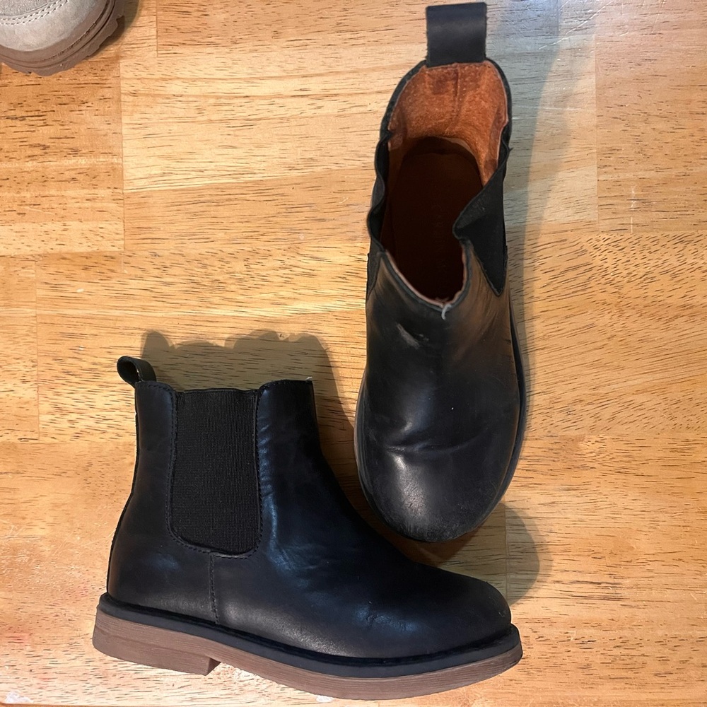 Cardin McCoy boots
